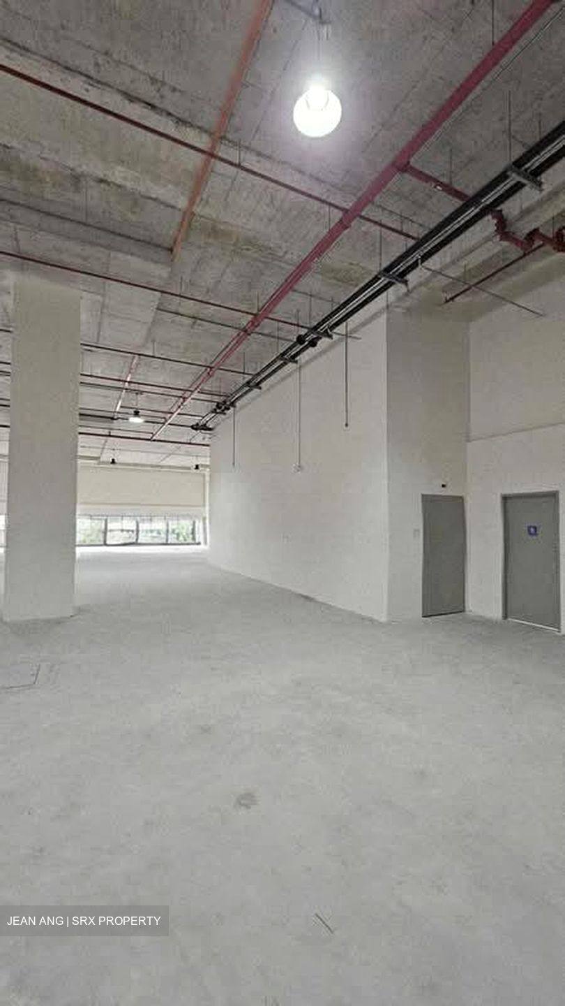 Senoko Way (D27), Factory #540229551